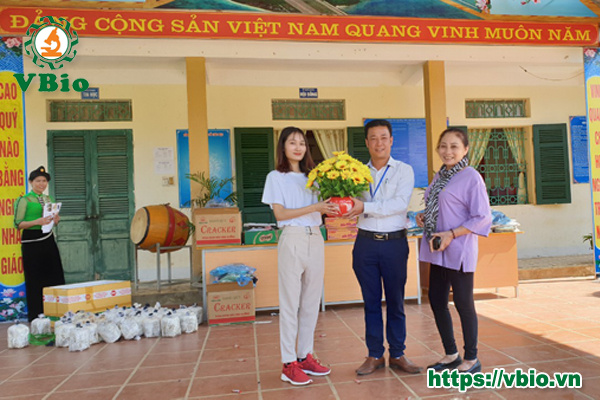 Cán bộ Viện và nghệ sĩ tham gia chương trình