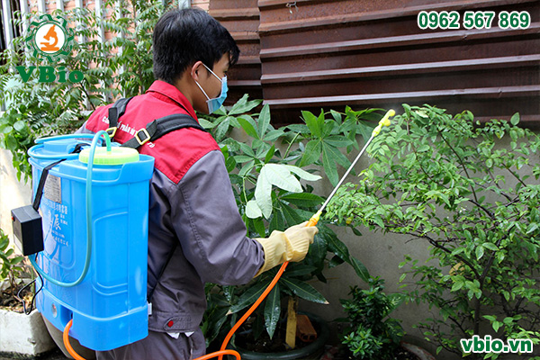 Bình phun thuốc muỗi bằng điện SUMO